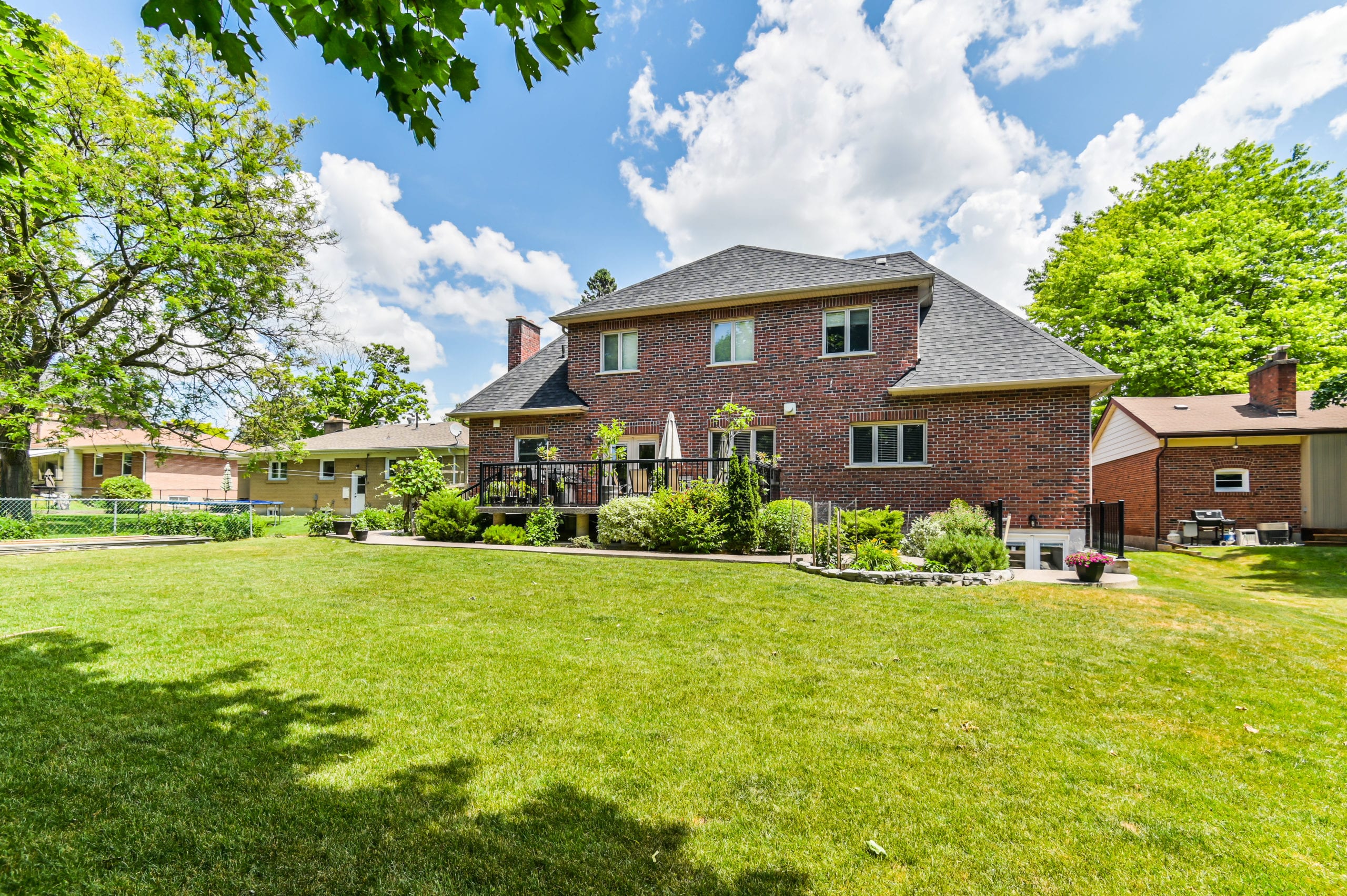 16 Windridge Drive, Markham Stephen Tar Team