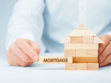 If you’re wondering if you can still get a mortgage even though you lost your job due to COVID-19, the answer is “yes”. But it's not the same as usual. Find out with this article.