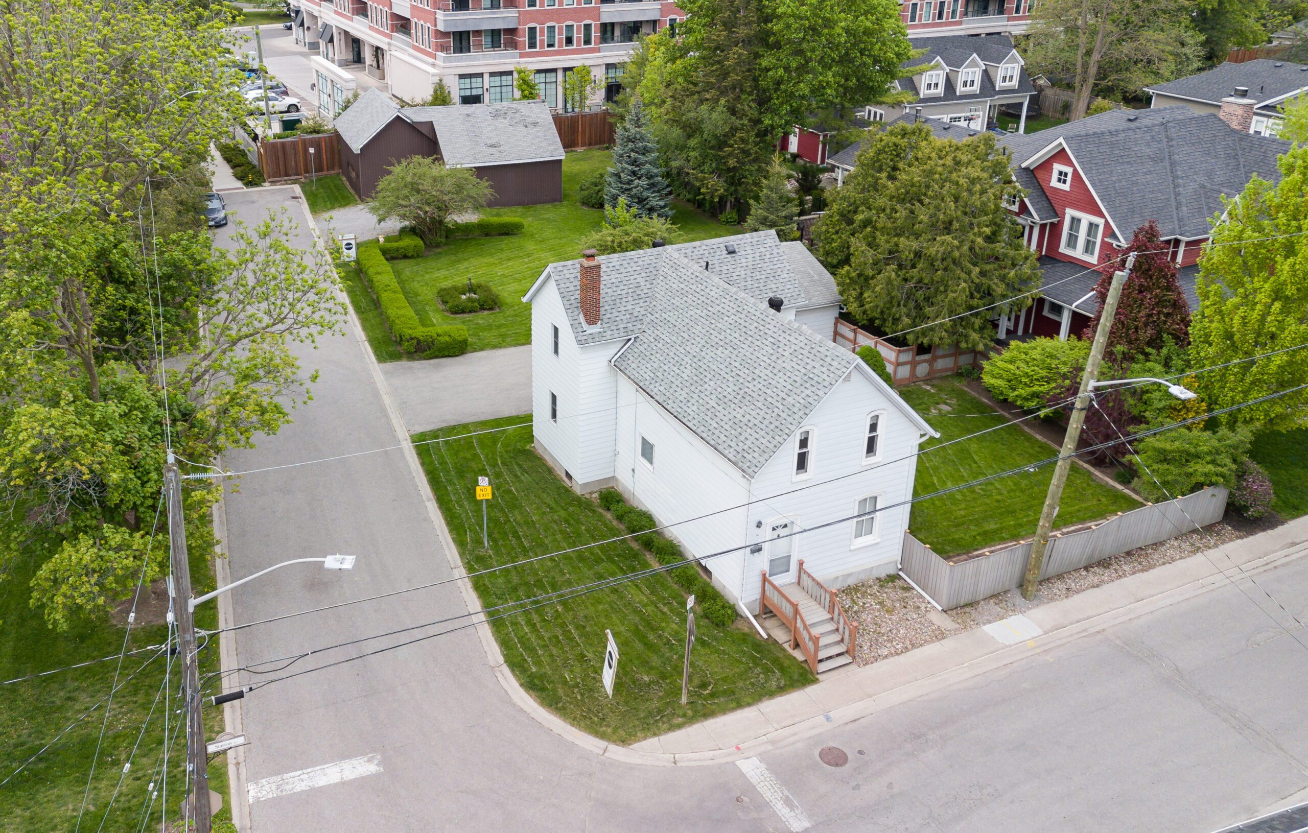 16 Station Lane Markham - Tar Team Real Estate